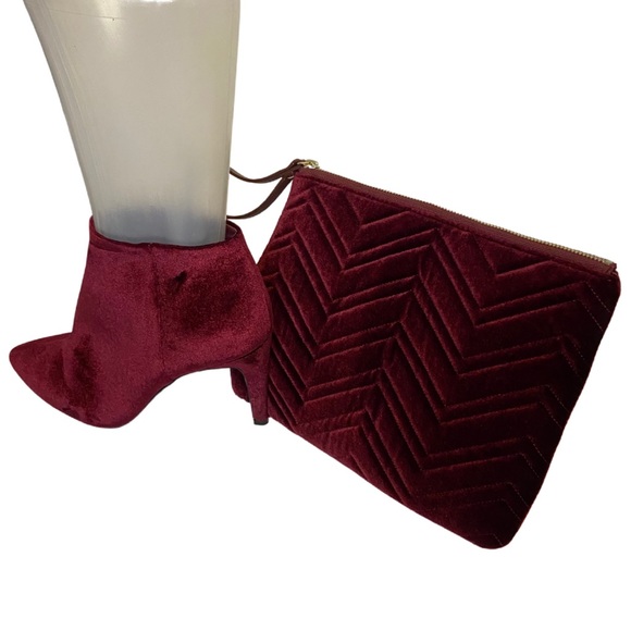 Old Navy Bundle Wine Color Ankle Bootie with Matching Wristlet Women’s Size 10 - Picture 4 of 16